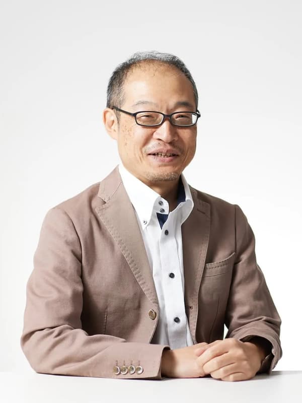 新井 賢一