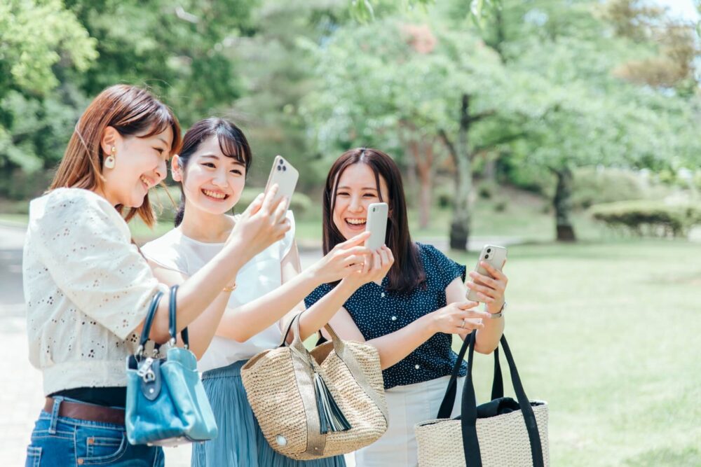 拡張現実(AR)とは?種類や活用例・将来性について解説